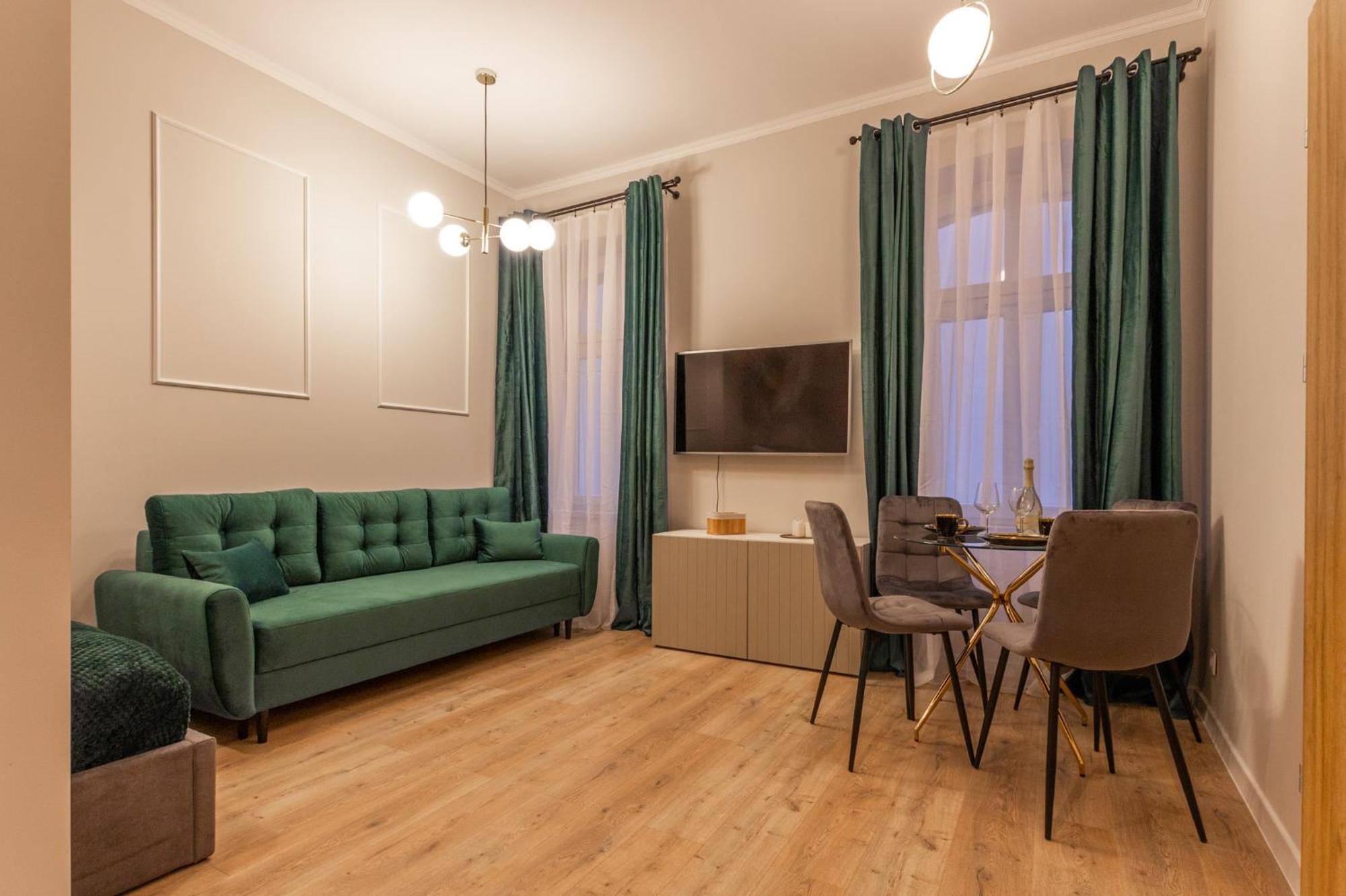 Chill Apartments Central Station Katowice Extérieur photo
